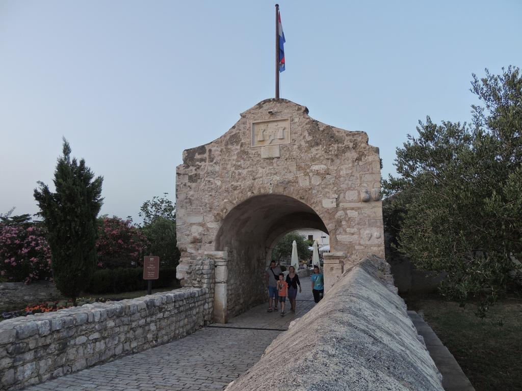 Apartmani Antonela&Andrej بريفلاكا المظهر الخارجي الصورة